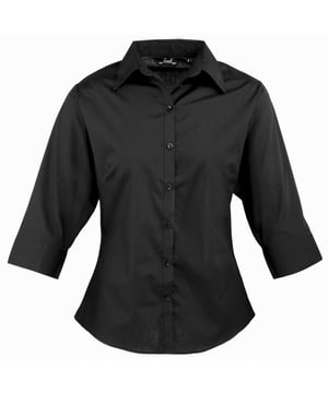 65% Polyester, 35% Baumwolle. Gewebe: Popelin. Design: Unifarben. Button-Down-Kragen. Zwei Rückenfalten, Brustabnäher, Doppelte Falznähte. GSM (Gramm pro Quadratmeter): 105. 3/4 Ärmel. Nachhaltigkeit: Amfori-Freigabe, BSCI, REACH, Sedex, WRAP Zertifikat. Mit Kragen. Saum: Abgerundet. Bündchen: Belüftet. 32 DE: 78,74 cm. 34 DE: 84 cm. 36 DE: 88,9 cm. 38 DE: 93,98 cm. 40 DE: 99 cm. 46 DE: 114,3 cm. 48 DE: 119,38 cm. 50 DE: 124,46 cm. 52 DE: 129,54 cm. 44 DE: 109 cm. 42 DE: 104 cm.