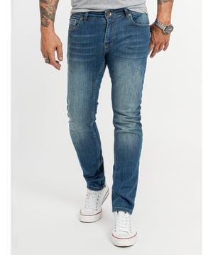 Rock Creek Herren Jeans RC-2147 – Dein Alltagsheld in Denim Der Perfekte Begleiter für Deinen Urbanen Style  Entdecke mit der Rock Creek Herren Jeans RC-2147 die perfekte Symbiose aus Komfort und Stil. Diese Jeans bringt Deinen urbanen Look auf das nächste Level. Das hochwertige Material aus 98% Baumwolle und 2% Elasthan bietet nicht nur eine angenehme Passform, sondern auch die nötige Flexibilität für deinen dynamischen Alltag. Der hellblaue Denim mit Laser-Effekt sorgt für einen einzigartigen Look, der auffällt, ohne aufdringlich zu sein. Egal, ob beim Café-Besuch oder beim Bummel durch die Stadt – diese Jeans ist dein treuer Begleiter.  Komfort, der überzeugt – Slim Fit mit Stretch  Wer sagt, dass Stil auf Kosten des Komforts gehen muss? Die Rock Creek Herren Jeans RC-2147 beweist das Gegenteil! Die Slim Fit Passform schmiegt sich perfekt an Deinen Körper an und betont Deine Figur, ohne dabei einzuengen. Dank des Stretch-Anteils passt sich die Jeans Deinen Bewegungen an und bleibt den ganzen Tag über bequem. Der mittelhohe Bund sorgt für den perfekten Sitz, während der klassische Five Pocket Style ausreichend Stauraum für all Deine Essentials bietet. Diese Jeans ist der Inbegriff von Tragbarkeit und Stil.  Vielseitigkeit für jeden Tag – Der Ganzjahresartikel  Diese Jeans ist mehr als nur ein saisonaler Trend. Als Ganzjahresartikel ist die Rock Creek Herren Jeans RC-2148 dein idealer Begleiter zu jeder Jahreszeit. Im Sommer lässt sie sich lässig mit einem T-Shirt kombinieren, während sie im Winter perfekt mit einem warmen Pullover harmoniert. Die stone-washed Waschung verleiht der Hose einen lässigen, aber dennoch gepflegten Look, der sowohl in der Freizeit als auch beim legeren Business Casual funktioniert. Und das Beste daran? Sie ist maschinenwaschbar, sodass Du immer auf eine frische Jeans zählen kannst.