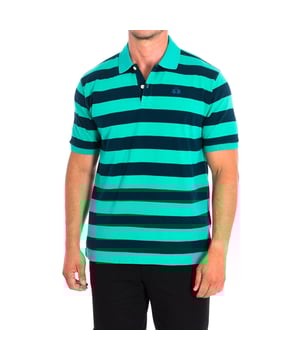 Kurzärmeliges Polo La Martina.
 grün gestreift
 Ideal, um einen lässigen und modernen Look zu vervollständigen.
 Kontrastierender Reverskragen.
 Mittlere Knopfleiste auf der Vorderseite.
 Gesticktes Logo auf der oberen Vorderseite.
 Nähte in Ton gehalten.

 Zusammenstellung: 100% Baumwolle.

 - Maximal bei 30ºC waschen.
 - Bügeln bei mittlerer Temperatur, max. 110ºC.
 - Die Verwendung eines Trockners ist nicht erlaubt.
 - Darf nicht gebleicht werden.
 - Erlaubt keine chemische Reinigung.
 Zusammensetzung: 100% Baumwolle.
 Pflege:
- Maximal bei 30ºC waschen.
 - Bügeln bei mittlerer Temperatur, max. 110ºC.
 - Die Verwendung eines Trockners ist nicht erlaubt.
 - Keine Bleichmittel verwenden.
 - Chemische Reinigung ist nicht möglich.