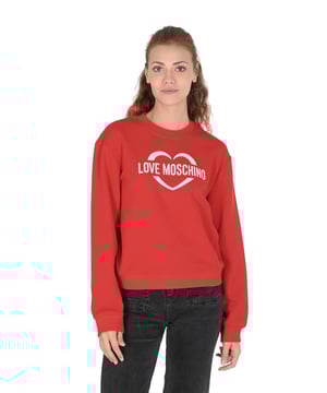 Love Moschino Dames Sweatshirt  
Kleur: Rood  
Samenstelling: 100% KATOEN met een inleg van 95% KATOEN en 5% SPANDEX  
Productcode: W 6 306 55 M 4055 O97 ROOD  
Gemaakt in Turkije  
100% KATOEN - BINNENKANT 95% KATOEN 5% SPANDEX