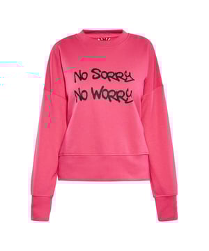 Geniet van de moeiteloze coolheid van dit cropped oversized sweatshirt met opvallende print. De relaxte pasvorm en het ontwerp met ronde hals zorgen voor een relaxte sfeer, perfect voor casual dagen. Dit sweatshirt is gemaakt van een behaaglijke gebreide stof en is zowel comfortabel als stijlvol. Voeg een vleugje persoonlijkheid toe aan je garderobe met dit opvallende kledingstuk.  Sweatshirt