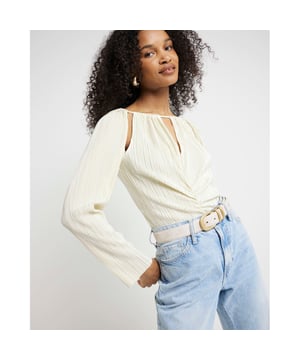 Pleated fabric, Cut out detail, Ruched front, Long sleeves