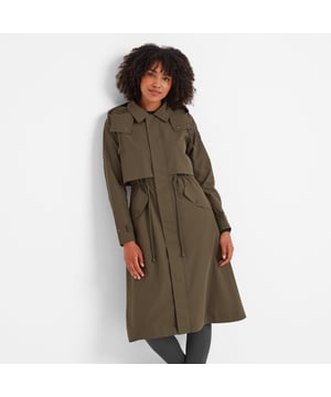 When it comes to waterproof jackets, it doesn’t get much more stylish than the Alva. Designed in the classic trench-coat silhouette, the Alva is a great looking coat that also comes with heaps of practical features. Its fully taped seams and waterproof coating ensures you keep the rain out and the warmth in, which is ideal for when the rain pours and the winds blow. Also, to ensure you’re ready for whatever the weather throws at you, the removable and adjustable hood comes complete with drawcords at the opening, while the handy two-way zip provides extra mobility. What’s more, the toggle adjusters on the waist offer that “cinched-in” feel, which is both figure-flattering and great for keeping your torso toasty. With style and substance in abundance, the Alva is your trusty companion for keeping you dry and stylish in the unpredictable British weather.