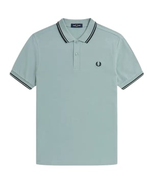 Polo Fred Perry Azul, Estampado En Cuello, Cierre De Botones En El Cuello. Polo 100% Algodón, Manga Corta, Azul