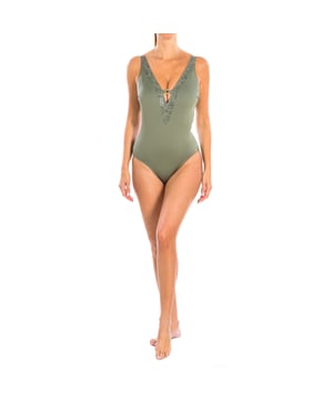 Classic women's swimsuit.
 Deep neckline swimsuit in ory with foam cups and gold detail on the front.
 Colour khaki
 Integrated pads.
 Fixed and adjustable straps.
 Avant-garde fabric with high molding power, high resistance to chlorine, tanning creams and oils, and excellent moisture absorption properties.
 inner lining.

 Composition: Exterior: 85% Ecoyam Polyester, 15% Elastane; Interior: 66% Polyester, 20% Elastane, 14% Polyamide.

 Handwash.
 Do not iron or use bleach.
 Do not tumble dry.
 Do not twist to drain.
 Composition: Exterior: 85% Ecoyam Polyester, 15% Elastane; Interior: 66% Polyester, 20% Elastane, 14% Polyamide.
 Care:
Handwash.
 Do not iron or use bleach.
 Do not tumble dry.
 Do not twist to drain.