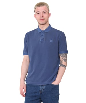 M&S Klassiek herenpoloshirt van puur katoen. - - . Houd er rekening mee dat dit een gloednieuw exemplaar is, maar dat de M&S-merktags zijn verwijderd om aan de voorwaarden te voldoen of dat ze zwart zijn geschreven. - - . Regular Fit-ontwerp met een slimme kraag en knoopsluiting. - - . Korte mouwen houden je koel en geborduurde details op de borst zorgen voor een merkaccent. - - . Bovendien is de stof kledinggeverfd voor een authentieke gewassen look.