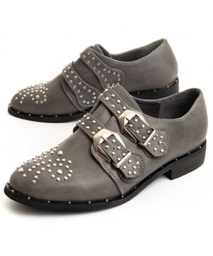 Mocasín femenino cómodo. Ajuste confortable. Plantilla acolchada. Suela antideslizante. Costuras reforzadas. Fabricado por otras marcas para nuestra marca.