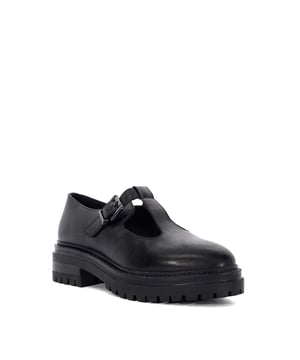 Cold weather on the way? You'll need Henni. Featuring a bold chunky cleated sole and hardware adorned with Dune London branding, these contemporary Mary Janes are perfect for adding a stylish touch to your seasonal wardrobe.