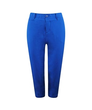 Dit is gewoon de beste golfkleding voor dames in de sport. Flexibele, lichtgewicht stoffen rekken mee met elke swing om je comfortabel te houden en je van de eerste tot de laatste hole op je best te laten presteren.
