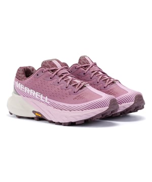 Bezwingen Sie jedes Gelände mit diesem Trailrunning-Schuh, der über ein atmungsaktives, aus einem TPU Gore-Tex wasserdichten Obermaterial bestehendes, Engineering-Mesh verfügt, das ultimativen Schutz bietet. Die Vibram Megagrip-Hochleistungs-Gummilaufsohle sorgt für unschlagbaren Halt auf trockenen und nassen Oberflächen, während die Cleansport NXT™-Behandlung natürliche Geruchskontrolle bietet.