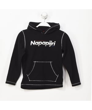 Sudadera con capucha Napapijri.
Color Negro
Cuello alto con capcucha.
Manga larga.
Forro interior.
Costuras vistas a tono.

Composición:  100% Poliester

Lavar máximo a 30ºC.
- No planchar.
- Permite usar secadora.
- No usar lejía.
- No admite el lavado en seco.