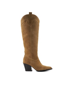 Western boots remain one of the season's biggest trends, and Tennesse is the epitome of the style. Crafted from the finest material, the upper of this knee-high boot boasts quintessential top-stitch details and side pull tabs. Set on a kicked-in heel, this long-lasting favourite is certain to take everyday dressing to the next level.