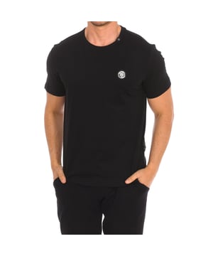 Plein Sport T-Shirt mit kurzen Ärmeln.
 Rundhalsausschnitt mit geripptem Abschluss.
 Markeninsignien auf der Vorderseite.
 Krallenprint auf der Rückseite.
 Nähte im Farbton gehalten.
 Zusammensetzung: 100% Baumwolle
 Pflege:
Bei maximaler Temperatur von 30º waschen.
 Bei mittlerer Temperatur bügeln.
 Keinen Trockner verwenden.
 Kein Bleichmittel verwenden.
 Nicht chemisch reinigen.