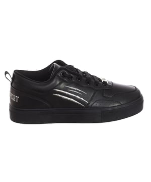 Plein Sport sports shoes.
 Mid-height sports shoes, ideal for everyday wear.
 Comfortable and breathable fabric.
 Brand name engraved on the back.
 Badge on the tongue.
 Claw print on the side.
 Adjustable with laces.
 Seams seen in tone.
 Composition: Exterior: Synthetic; Interior: Textile+leather; Sole: Synthetic
 Care:
Clean with a damp cloth.