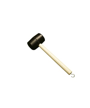 Campinghamer met haringtrekker. 50% Hout, 50% Rubber.