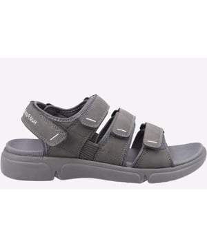 Dieser Sportschal mit strapazierfähiger Gummisohle für guten Halt verfügt über Klettverschlüsse.  
-Sportsandal mit vier Riemen für zusätzliche Anpassungsfähigkeit  
-Superweiche, gepolsterte Komforteinlage  
-Leichte und flexible Phylon-Sohle  
-Strapazierfähige Gummisohle für zusätzlichen Halt