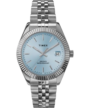 Deze Timex Legacy Analoge Horloge voor Dames is het perfecte tijdsmeetinstrument om te dragen of als cadeau te geven. De zilveren 34 mm ronde kast in combinatie met de comfortabele zilveren roestvrijstalen horlogeband zorgt ervoor dat je van dit prachtige tijdsmeetinstrument kunt genieten zonder enige compromissen. Aangedreven door een hoogwaardige kwartsbeweging en waterbestendig tot 5 bar, blijft je horloge tikken.