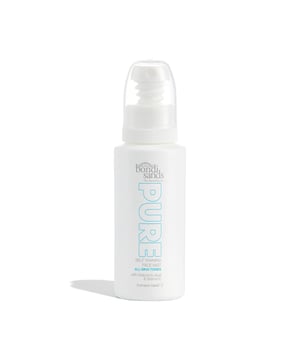 Bondi Sands The Australian Tan Pure Self Tanning Mist is an easy to use tanning mist, that delivers a brilliant golden glow, whilst also delivering Hyaluronic Acid, Vitamin C and Vitamin E. The formula is lightweight, refreshing and provides an instant burst of hydration.