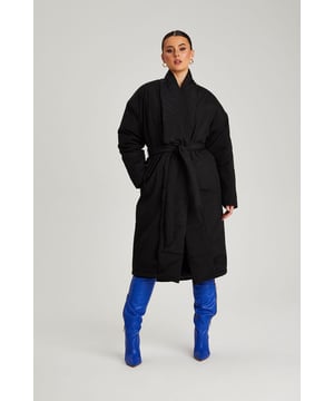 Model is 5'6 and wears a size 8. Regular fit, tie waist, Longline.