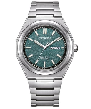 This Citizen  Analogue Watch for Men is the perfect timepiece to wear or to gift. It's Silver 40 mm Round case combined with the comfortable Silver Titanium watch band will ensure you enjoy this stunning timepiece without any compromise. Operated by a high quality Eco-Drive movement and water resistant to 10 bars, your watch will keep ticking. ECO-DRIVE - Eco-Drive is a 40-year-old core technology from CITIZEN that generates power even in dim light, allowing watches to run for over six months even in the dark. This Analogue watch has a calendar function: Day-Date , Solar Powered , Luminous Hands and Luminous Numbers High quality 21 cm length and 24 mm width Rose Gold Stainless steel strap with a Fold over with push button clasp Case diameter: 40 mm,case thickness: 10 mm, case colour: Silver and dial colour: Green