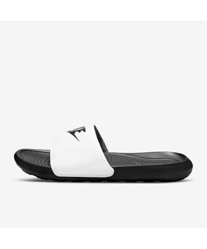 LEGENDARY COMFORT, REMASTERED.

From the beach to the bleachers, the Nike Victori One perfects a classic, must-have design. Delivering lightweight comfort that's easy to wear, it's updated with softer, more responsive foam. The contoured grip pattern helps cradle and hold your foot in place while the new padded strap feels as good as it looks.

Benefits
	The new, softer foam and mechanical cushioning adds unbelievable responsiveness and comfort that lasts.
	The contoured footbed cradles and supports your foot while its grip pattern helps keep your foot in place.
	The rolled top edge of the strap adds to the comfort while its thick padding feels soft.
	The new strap design adds additional space, accommodating more foot sizes.
	The outsole features a new pattern for added traction.