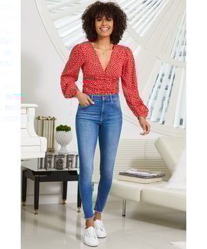 REASONS TO BUY:

The foundation of every great outfit
Made from our super-soft stretch denim
Classic mid-blue wash
Cool raw hem
Timeless skinny style
Style with nice tops knits blouses and tees

Inside leg to fit: Short 29" | Regular 31" | Long 33"