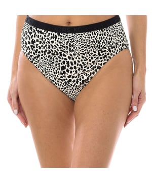 La braguita de bikini de pierna alta Michael Kors tiene una forma clásica con un toque contemporáneo y presenta una línea de pierna alta con un estampado animal abstracto combinado con un logotipo elástico. El diseño de cintura alta ofrece un soporte cómodo y favorece el cuerpo.
Este llamativo bikini con cinta elástica está compuesto por una parte de arriba estilo top y una parte de abajo de cintura alta que resulta de lo más favorecedora. 

Braguita de bikini de cintura alta.
Tejido suave y transpirable.
Cinturilla elástica que aporta mayor sujeción.
Nombre de la marca en la cinta elástica.
Totalmente forrado.
Costuras vistas a tono.
 Composición: Exterior: 85% Poliamida, 15% Elastano; Forro: 92% Poliéster, 8% Elastano.
 Cuidados:
Lavar a mano con agua fría.
Utilizar jabón neutro.
No utilizar lejía.
Aclarar sin retorcer.
No planchar.