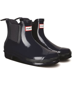 De Hunter Original Chelsea Boot is opnieuw ontworpen voor een verbeterde pasvorm en de hele dag comfort. Een bredere enkelomtrek en een grotere ronding in de hiel en rond de achillespees zorgen voor een nog comfortabelere pasvorm.