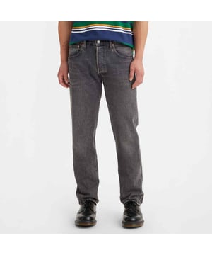 Mens Levis 501`93 Straight Jeans in black.- 5-pocket construction. - Button fastening.- Branded leather patch at rear waist.- Straight leg.- Relaxed through the thigh.- Ref: 798300260