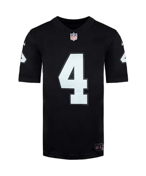 Das Nike NFL Las Vegas Raiders #4 Derek Carr Home Limited Player Jersey ist ein offiziell lizenziertes NFL-Trikot, mit dem Sie Ihren Lieblingsspieler und Ihr Lieblingsteam stolz repräsentieren können. Egal, ob Sie die Raiders im Allegiant Stadium anfeuern, das Spiel von zu Hause aus ansehen oder es als Teil Ihrer Sammlung von Sport-Erinnerungsstücken ausstellen, dieses limitierte Trikot ist der ultimative Weg, Ihre Unterstützung für Derek Carr und die Las Vegas Raiders zu zeigen. Wichtige Eigenschaften: Offiziell lizenziert: Dieses Trikot ist offiziell von der NFL lizenziert, was seine Authentizität und Einhaltung der Ligastandards sicherstellt. Spielerspezifisches Design: Das Trikot ist so gestaltet, dass es Stil und Passform der Trikots nachbildet, die Derek Carr auf dem Spielfeld getragen hat, und so ein authentisches Spielerlebnis bietet. Hochwertige Materialien: Hergestellt aus hochwertigen, langlebigen Materialien, die den Anforderungen des Spiels standhalten. Aufgenähte Nummern und Buchstaben: Das Trikot verfügt über auf der Rückseite aufgenähte Spielernummern und -namen, was die Haltbarkeit verbessert und für ein erstklassiges Erscheinungsbild sorgt. Teamlogo und -farben: Das Teamlogo und die Teamfarben der Las Vegas Raiders sind prominent auf dem Trikot abgebildet und repräsentieren Ihren Teamstolz. Limitierte Auflage: Trikots in limitierter Auflage haben oft zusätzliche Designdetails, die sie zu einzigartigen Sammlerstücken machen. Bequeme Passform: Dieses Trikot bietet eine bequeme Passform für optimale Bewegungsfreiheit und eignet sich sowohl für Spieltage als auch für die Freizeit. Vielseitiger Stil: Ob im Allegiant Stadium, beim Zuschauen mit Freunden oder im Alltag – dieses limitierte Trikot passt zu verschiedenen Outfits und ist eine vielseitige Wahl für jeden Anlass. Das Nike NFL Las Vegas Raiders #4 Derek Carr Home Limited Player Jersey ist ein hochwertiges Fanartikel, mit dem Sie stolz Ihre Liebe für Derek Carr und die Las Vegas Raiders zeigen können. Ob Sie es an Spieltagen tragen, um das Team zu unterstützen, oder es als Teil Ihrer Sammlung von Sport-Memorabilia präsentieren – dieses limitierte Trikot ist eine besondere Möglichkeit, Ihre Leidenschaft für Football und Ihren Lieblingsspieler und Ihr Lieblingsteam auszudrücken.