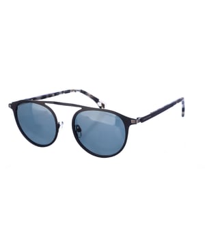Gafas de sol Armand Basi con montura de metal.
 Color Negro
 Forma ovalada.
 Lentes de color Verde
 Patillas en acetato.
Nombre de la marca grabado en la lente y en la patilla.
 100% Protección UV. 
 Incluye una funda de tela de protección.
Los colores reales del producto pueden variar ligeramente con respecto a los colores que muestra su monitor.
 
 Medidas  Ancho lente: 51 mm. Puente: 20 mm. Patillas: 145 mm.
 
 Limpiar las gafas con agua y jabón (neutro).
 - No utilice paños sucios o abrasivos, que puedan alterar las características de los filtros.
 - Utilice solo accesorios y repuestos originales.