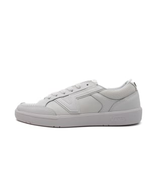 Color: Blanco TRUE WHITE Parte superior: Cuero, tela Interior: Tela Suela: Goma Cierre: Cordones Detalles: Logotipo de Vans en la lengüeta y en la parte posterior del zapato Ajuste: Regular Ocasión: Tiempo libre