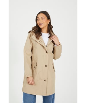 This lightweight parka jacket from Brave Soul offers the perfect blend of style and functionality. Featuring a fixed hood with an adjustable drawcord, it allows you to customize the fit for added comfort, elasticated cuffs and two lower pockets. Ideal for layering, this versatile jacket is perfect for casual outings, offering both practicality and a chic, relaxed look. Model wears UK size 8.