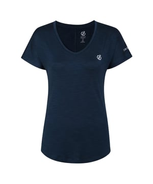 90% Polyester, 10% Elastaan. Stof: Q-Wic, Stretch. Ontwerp: Logo. Mouwtype: Korte mouwen. Hals: V Hals. Stoftechnologie: Sneldrogend. Anti-Bacterieel, Anti-Odour, Drop Arm Gaten, Lichtgewicht, Vochtafvoerend. 6 VK: 30 in. 8 UK: 32 in. 10 VK: 34 in. 12 VK: 36 in. 14 VK: 38 in. 20 VK: 45 in. 22 VK: 48 in. 24 VK: 50 in. 26 UK: 52 in. 18 VK: 43 in. 16 VK: 40 in.
