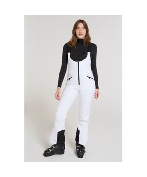 Zakken: 2 Zijzakken, Rits. Verstelbare bretels, Riemlussen, Slabbetje, Voetbeschermers, Sneeuwvangers. Stof Technologie: DWR Finish, RECCO, Winddicht. Ontwerp: Logo, Tekst. Voering: Microfleece, Thermisch. Zoom: Stud. Geschikt voor: op maat. Bevestiging: Ritssluiting.