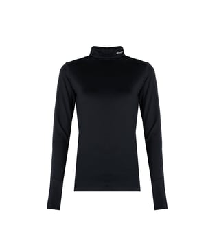 El corte ajustado resaltará perfectamente tu figura, brindándote comodidad y una apariencia elegante para cualquier ocasión.

El cuello alto es un detalle único que añade carácter y modernidad, así como protección en los días más fríos.

El estampado con el nombre de la marca en el cuello y en la nuca sutilmente señala la pertenencia a aquellos que valoran la alta calidad y el diseño, al mismo tiempo que es un acento discreto.

Hecho con tejido transpirable de alta calidad, asegura no solo durabilidad y resistencia, sino también una comodidad insuperable durante todo el día, independientemente de la temperatura.
