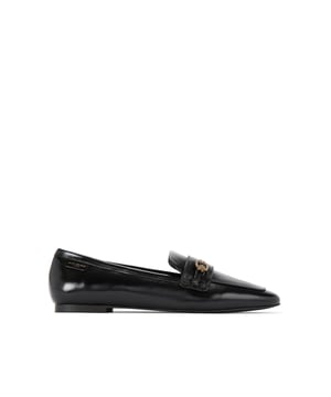 This Kurt Geiger pair of Mayfair Slim loafers are crafted from a black leather. There is a think strap across the toe with antiqued brass buckle with eagle head.