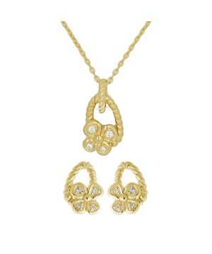 This Orphelia Set: Chain-Pendant + Earrings in Gold is made of the highest quality allergy free 925 Sterling Silver. The Orphelia Women's 925 Sterling Silver Set: Chain-Pendant + Earrings - Gold SET-6020/2 comes delivered in a beautiful gift box and has a two year warranty - the perfect gift to spoil yourself or a loved one.