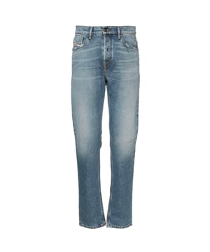 Diesel D-Fining Z9A19 Blaue Jeans. Diesel Blaue Jeans. Normale Taille, konisch zulaufendes Bein, Knopfleiste. 99% Baumwolle, 1% Elastan Stretch-Denim, verblasstes Denim. Großes Markenabzeichen, Worn Look Denim Wash. Style Code: D-Fining Z9A19
