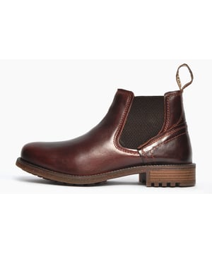 These Catesby England dealer boots have been engineered in a premium leather and feature a mid-cut dealer boot style with elasticated gussets to the side for easy slip on wear and the upmost in comfort. The upper is made from a premium leather which is soft, supple and durable for everyday wear. A soft lining also provides added comfort for your feet for all day wear and the rubber outsole with a textured tread is highly durable and provides grip on a wide variety of surfaces. 
 - Premium leather boots 
 - Elasticated side gussets
 - Slip on design equipped with a heel pull tab 
 - Sumptuous cushioned insole 
 - Soft textile lined inner 
 - Highly durable outsole