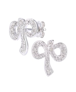 Oro blanco de 9 quilates (375): 0,98 g; # Diamante: 0.12ct