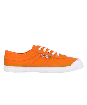 Nuestro zapato de lona original es un zapato popular, llamativo y cómodo. El zapato es un símbolo de originalidad y es el perfecto favorito de todos los tiempos. La gran selección de colores le permite explorar su propio estilo personal... ¿a qué espera?. Detalles del producto. Cordones regulables para un ajuste adecuado. Disponible en numerosos colores para adaptarse a sus preferencias. Unisex. Zapato ligero. El zapato de cordones de corte bajo permite la rotación y la flexibilidad. Parte superior: lona y ante de vaca. Suela: RBGuía de tallas/ajuste. Si estás entre dos tallas, te recomendamos que elijas la más grande.Guía de lavado. Se recomienda no lavar el zapato.