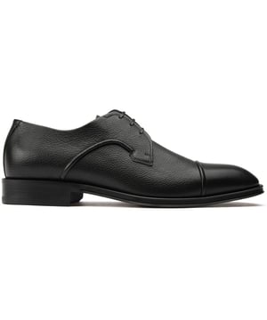 Zapatos derby Boss Derrek de color negro para hombre y suela de goma.