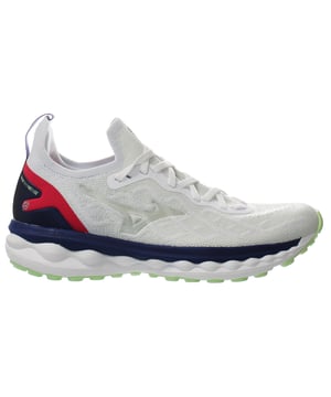 Geniet van een zwevend gevoel tijdens het hardlopen met de Wave Sky Neo, ontworpen voor een eersteklas hardloopervaring. Deze hardloopschoen voor dames is gemaakt met MIZUNO ENERZY core, de hoogste functionaliteit van de MIZUNO ENERZY-serie, voor geweldige demping en energieteruggave.