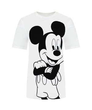 Das Disney Mickey Stance Damen-T-Shirt ist ein trendiges und bequemes Teil der Freizeitmode, das den ikonischen Mickey Mouse in einem frischen, modernen Design präsentiert. Perfekt für Disney-Fans, die stilvolle und zugleich verspielte Kleidung schätzen, verleiht dieses T-Shirt deinem Alltagsoutfit einen Hauch von Magie.

Wichtige Merkmale:
Mickey Mouse Grafikdesign:

Mit einer mutigen und dynamischen Grafik von Mickey Mouse in einer zeitgemäßen ''Haltung'' bringt dieses Design eine neue, stilvolle Wendung in die klassische Disney-Figur und macht es zu einem Blickfang in jeder Garderobe.

Weicher und bequemer Stoff:

Hergestellt aus einem weichen Baumwollgemisch ist dieses T-Shirt atmungsaktiv, leicht und bequem und sorgt dafür, dass du den ganzen Tag über entspannt bleibst.

Klassische Passform:

Die lockere Passform ermöglicht einfache Bewegungen und Komfort, was es ideal für die Freizeitgestaltung macht – sei es beim Erledigen von Besorgungen oder beim Treffen mit Freunden.

Vielseitige Stylingmöglichkeiten:

Die neutrale Basis des T-Shirts, kombiniert mit dem auffälligen Mickey-Design, macht es einfach zu kombinieren mit Jeans, Shorts, Leggings oder Röcken für einen lässigen und lockeren Look.

Rundhalsausschnitt:

Der klassische Rundhalsausschnitt sorgt für einen bequemen und schmeichelhaften Sitz, was dieses T-Shirt zu einer vielseitigen Ergänzung deiner Garderobe macht.

Langlebiger Druck:

Die hochwertige Mickey Mouse-Grafik ist so bedruckt, dass sie lange hält, sodass du das lebendige Design auch nach vielen Wäschen genießen kannst.

Das Disney Mickey Stance Damen-T-Shirt ist perfekt für jeden Disney-Liebhaber, der gerne spielerische und stilvolle Elemente in seinen Alltagslook integriert. Mit seinem modernen Blick auf Mickey Mouse und dem weichen, komfortablen Stoff ist dieses T-Shirt eine großartige Ergänzung für jede Freizeitgarderobe.