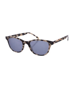 Gafas de sol Zen con montura de acetato.
Color Blanco-negro
Forma squared.
Lentes de color Gris
Patillas de acetato.
100% Protección UV. 
Incluye una funda neutra de tela.

Medidas  Alto lente: 47 mm
Ancho lente: 50 mm.
Puente: 20 mm.
Patillas: 145 mm.


Limpieza y manutención:
-Limpiar las gafas con agua y jabón (neutro).
- No utilice paños sucios o abrasivos, que puedan alterar las características de los filtros.
- Utilice solo accesorios y repuestos originales.