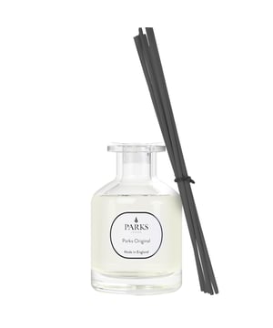 Iconic and timeless, Parks Original is our signature home fragrance.
 Based on the classic fougére (fern) accord, Parks Original is herbal and warm, blending the brightness of lemon with the aromatic facets of lavender and a comforting base of soft amber. Perfect for any room and all seasons, Parks Original never feels out of place, wherever you place it in your home.