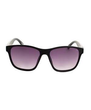 Must Have unisex sunglasses with a square design and polycarbonate frame, offering durability and lightness for comfortable daily use.

 Equipped with UV 400 protection lenses, they block 100% of UVA and UVB rays, providing clear and protected vision in sunny environments.

 The square shape provides a modern and versatile style, perfect to complement any look.

 The Must Have logo is engraved on the temples and one of the lenses, adding a detail of authenticity.

 They come with a cloth case to protect them and keep them in good condition when not in use.
 Measures: Lens height: 51 mm, Lens width: 58 mm, Bridge: 10 mm, Temples: 142 mm
 Composition: Polycarbonate
 Care:
- Wash only with water or, if necessary, a mild soap.
 - Dry with a soft cloth to avoid scratches.
 - Avoid contact with harsh surfaces or abrasive liquids.