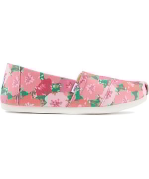 Welcome The New Season In These Beautiful, Flowery Alpargata Slip-ons Featuring A Blooming Blossom Design. They Are Further Complemented With A Branded Heel Cap And Toms Signature Branding Tab On The Side. The Durable, Cushy Outsole And Breathable Insole Ensure Comfortable All-day Wear. This Iconic Slip-on Shoe Is The Ultimate Casual Footwear, Making It Easy To Go Easy, Happy And Effortlessly Casual.
