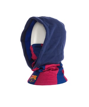 Capucha y braga de cuello con protección completa en días de frío.
Diseño: Fútbol Club Barcelona.
Complemento ideal para esquiar o practicar snowboard, el Hoodie BUFF cuenta con un tubular de microfibra elástico y con protección solar y una capucha de forro polar.
Doble capa en tubular.
 Medidas: Gorro y cuello: (Largo): 54cm Cuello (Ancho x largo): 22 x 23 cm
 Composición: 100% Poliéster
 Cuidados:
Lavar máximo a 40º. 
No usar lejía.
No permite planchado.
No lavar en seco.
No permite el uso de secadoras.